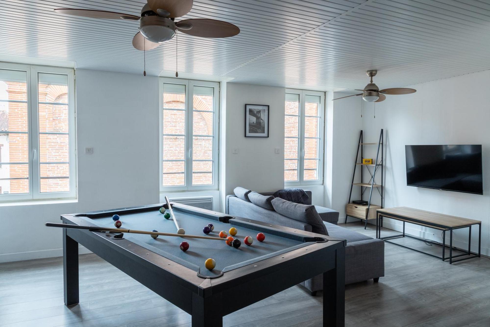 Grand Duplex Avec Billard Leilighet Villeneuve-Tolosane Eksteriør bilde