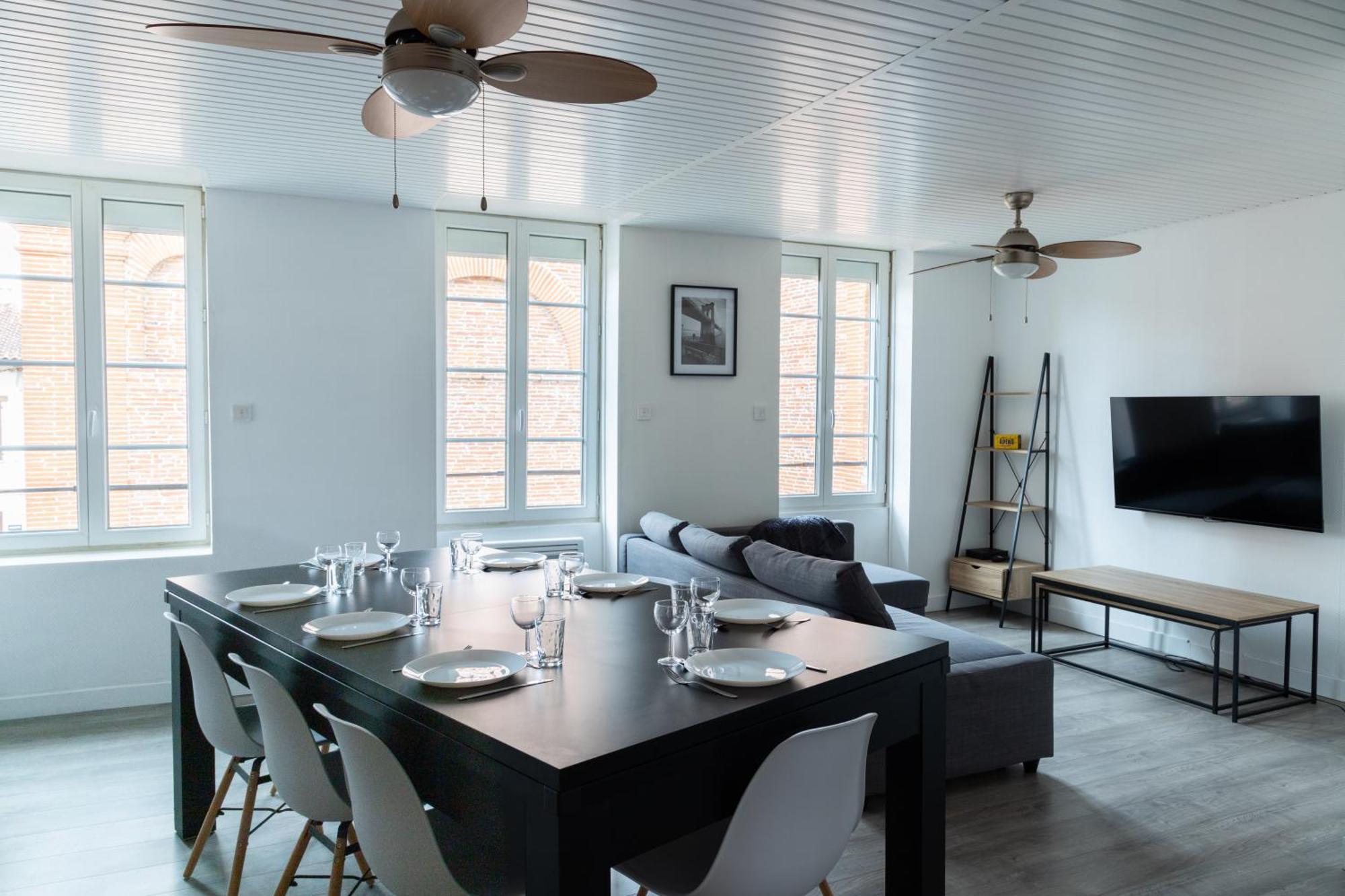 Grand Duplex Avec Billard Leilighet Villeneuve-Tolosane Eksteriør bilde