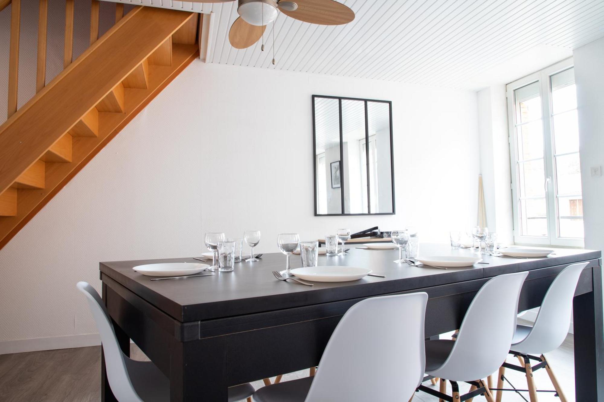 Grand Duplex Avec Billard Leilighet Villeneuve-Tolosane Eksteriør bilde